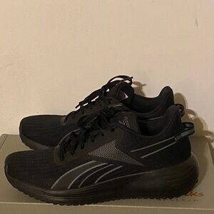 Reebok women Black Athletic Shoes